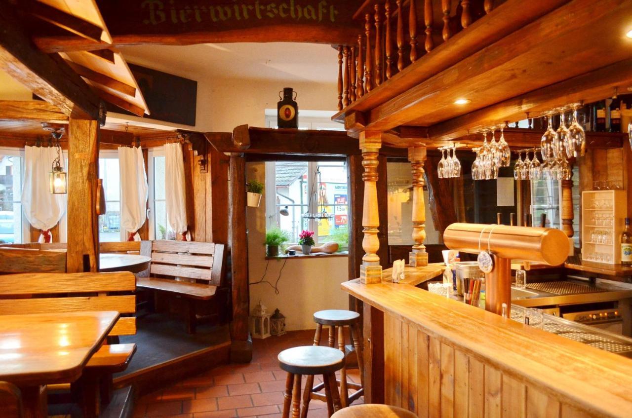 Oberhof  Hotel "Cafe Verkehrt" - Wellcome Motorbiker, Berufsleute Und Reisende Im Schwarzwald מראה חיצוני תמונה